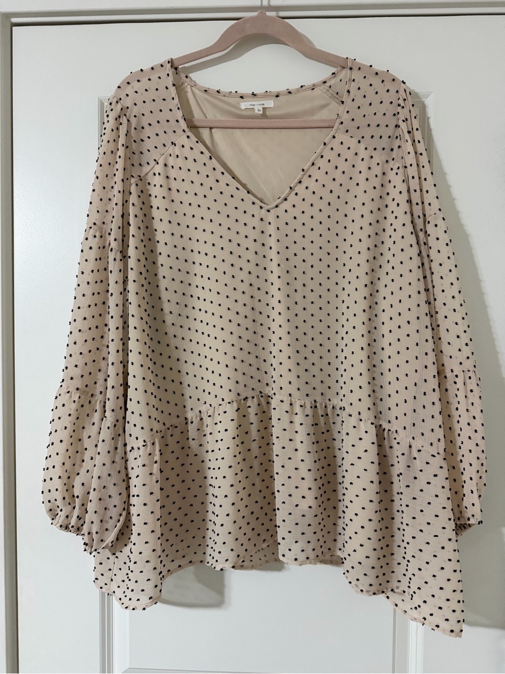 Cream w/black Polka Dot V-Neck Peplum Blouse